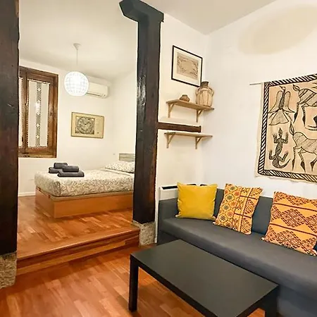 Apartamento Almendro Madrid Exterior photo